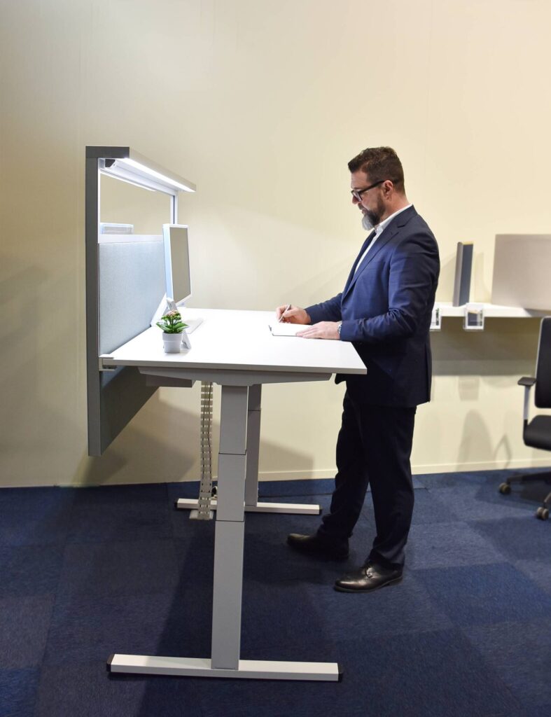 AWL als Steharbeitsplatz